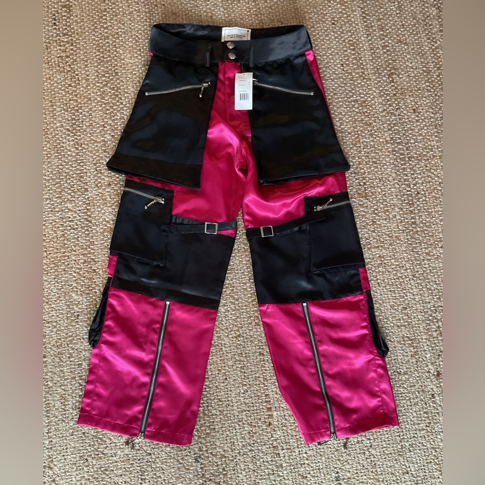 Youths in Balaclava S small guidance/ black cargo pants NWT
